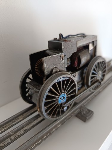 Spur fahrwerk motor als - 0,